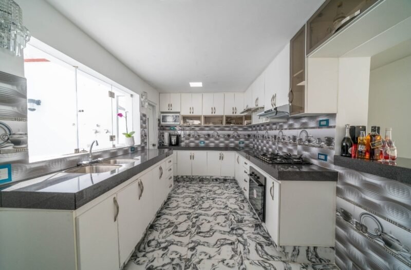 Casa en Los Membrillos - La Molina | En Venta