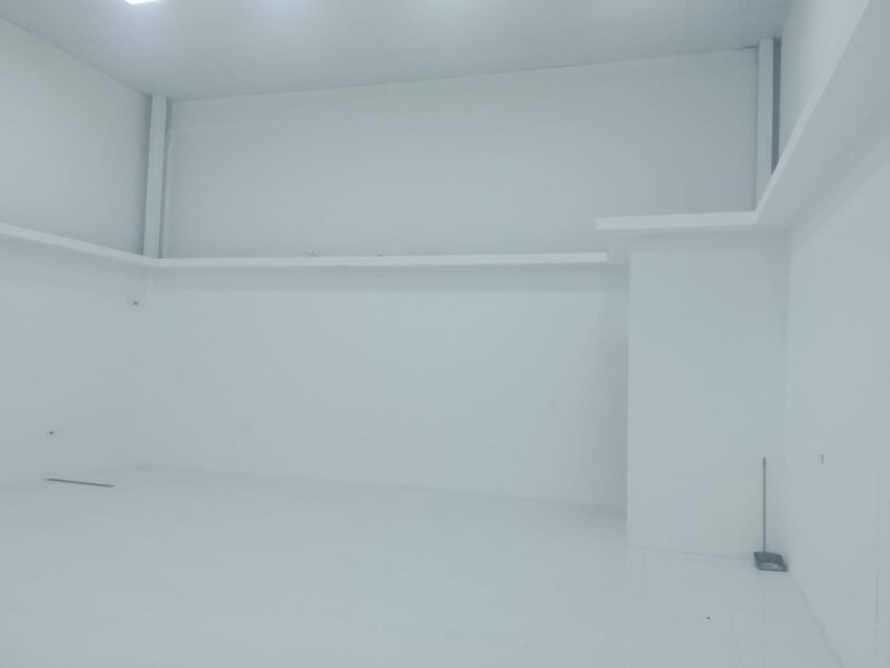 Local Comercial en Av. Javier Prado - San Borja