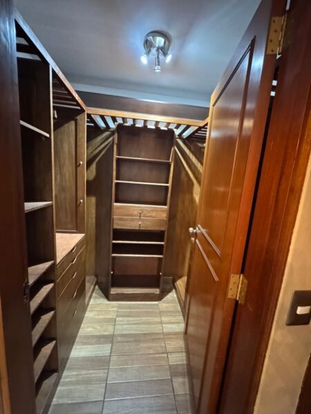 Departamento en Caminos del Inca | En Venta