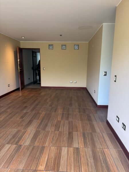 Departamento en Caminos del Inca | En Venta