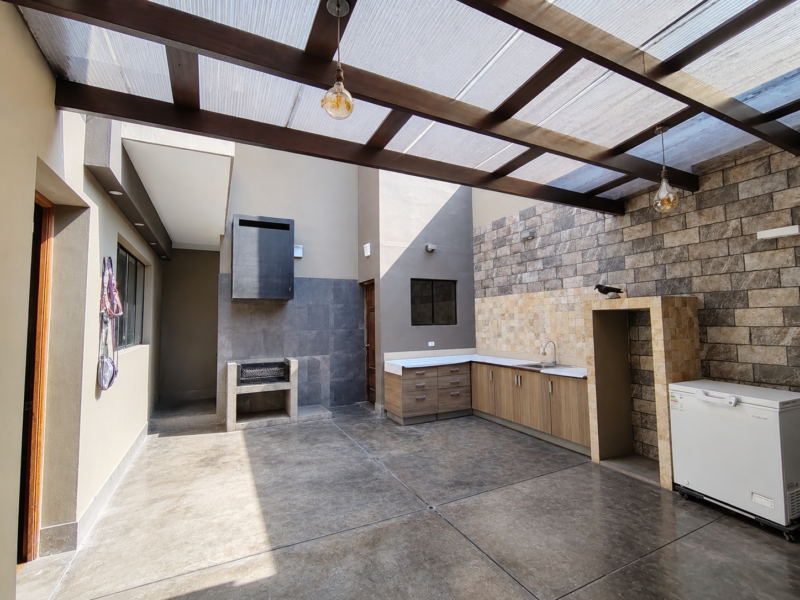 Casa en Santiago Wagner - Pueblo Libre | En Venta
