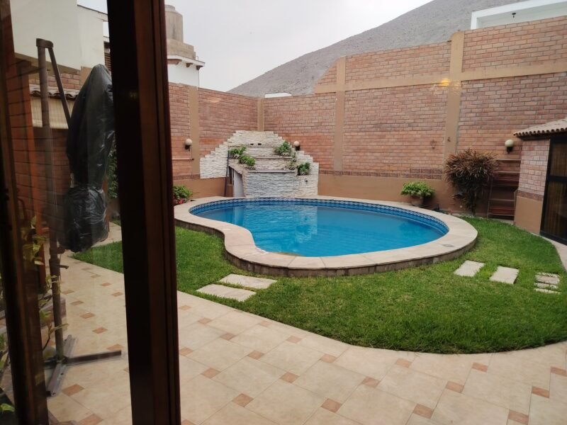 Casa en Rinconada del Lago - La Molina | En Venta