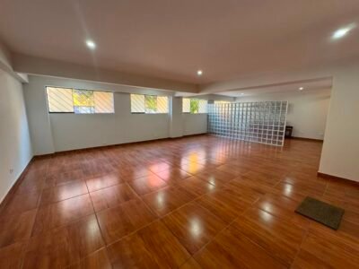 Oficina en Torres de Limatambo en San Borja | En Venta