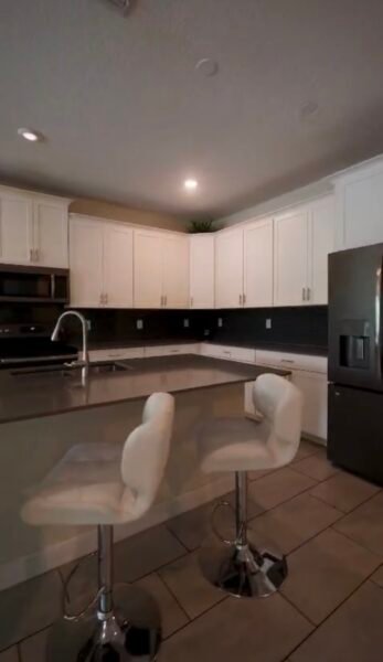 Casa en Venta en ChampionsGate, Davenport | 6 Habitaciones | Piscina Privada
