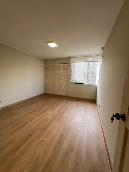 Departamento en Manuel Bañón en San Isidro | En Alquiler
