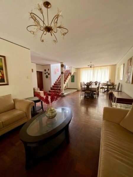 Casa en Calle Cádiz - Pueblo Libre | En Venta